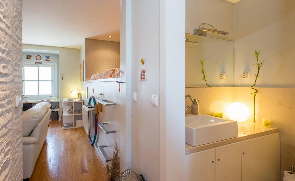 Bairrus Lisbon Apartments - Alfama Room photo