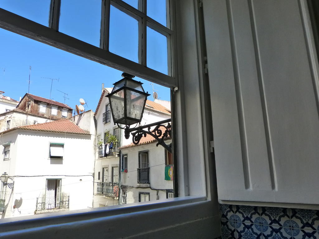 Bairrus Lisbon Apartments - Alfama Exterior photo